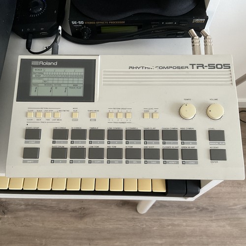 Roland 505 rhythm - rhythm, composer