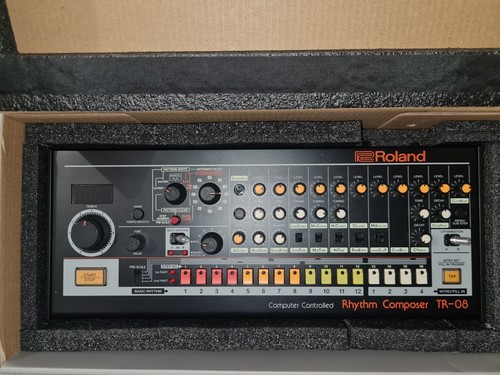 Roland wie - roland,